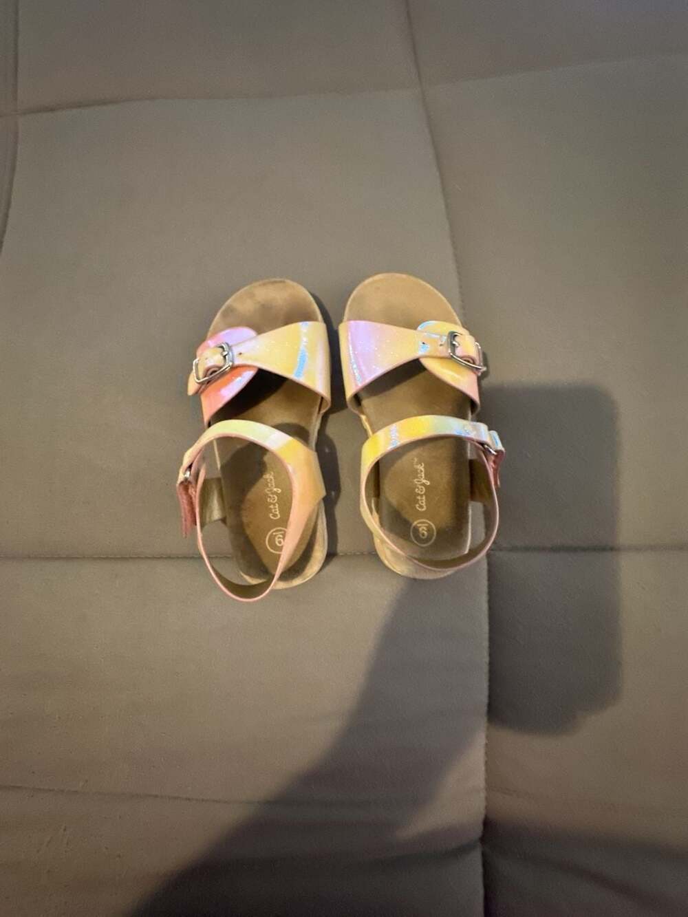 Cat & Jack Girls Iridescent Holographic Sandals Size 9